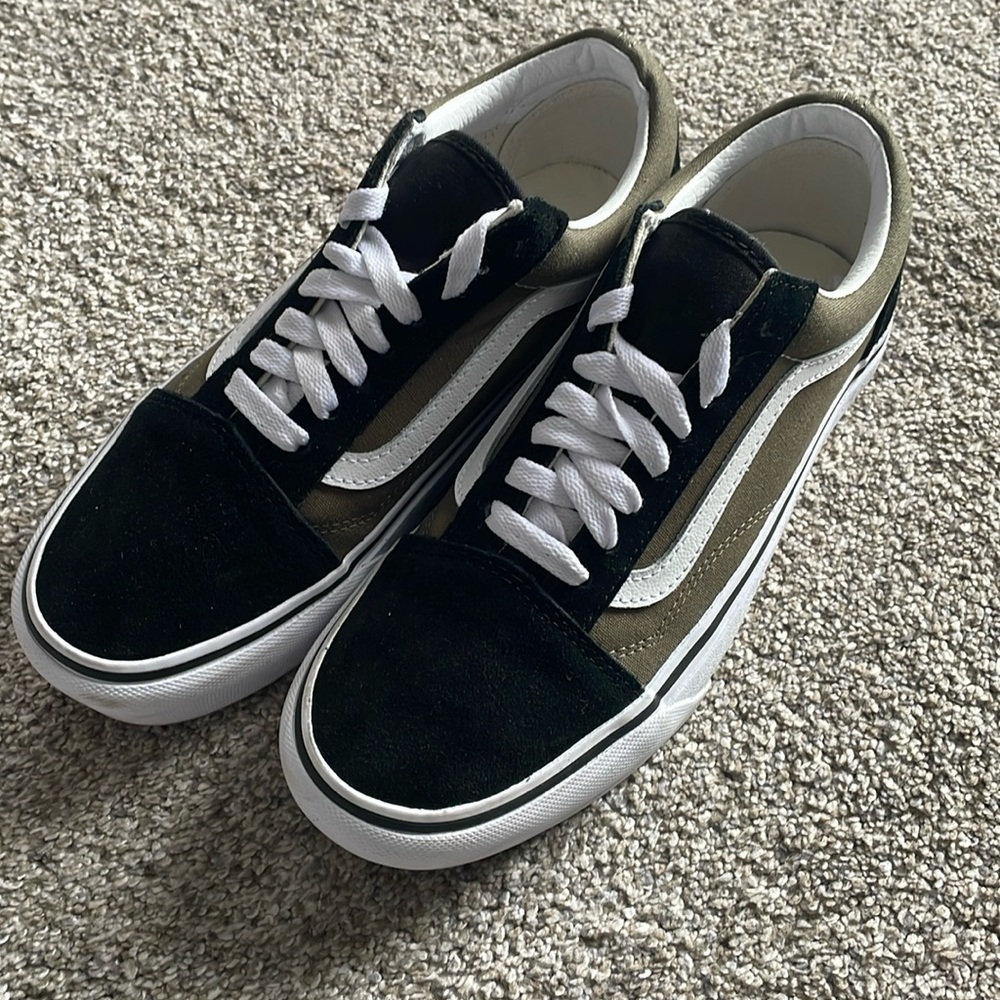 VANS - OLD SKOOL PLATFORM - GRAPE LEAF/BLACK/WHITE